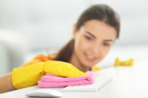 Cleaning service for a Shoreditch apartment with access and parking considerations